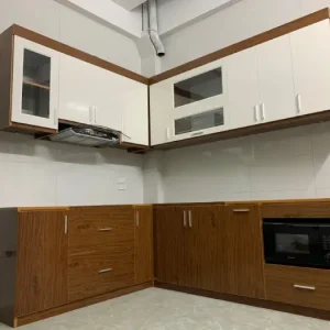 Tủ bếp nhựa Ecoplast chữ L cao cấp cho phòng khách liền bếp EC-TBNL20