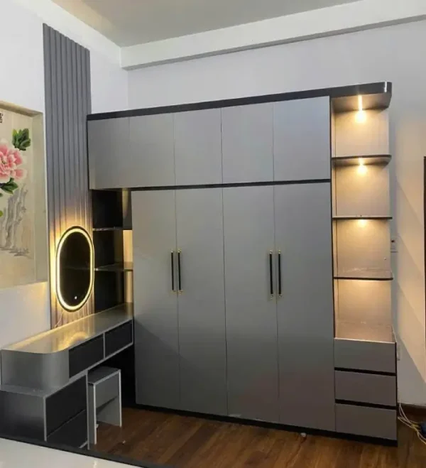 Tủ quần áo nhựa Ecoplast 4 cánh mở kịch trần màu xám ghi kết hợp bàn trang điểm gương Oval hắt LED và kệ hông chiếu sáng tại ngõ 150 Phố Yên Phụ Tây Hồ