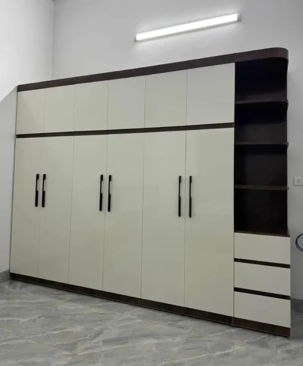 Tủ nhựa quần áo Ecoplast 6 cánh 1 kệ kịch trần lắp đặt tại ngõ 65 Phạm Khắc Quảng